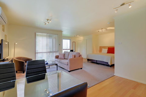 Aloft Boutique Accommodation - St Kilda Accommodation 1