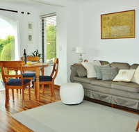 Million Dollar Views - St Kilda Accommodation