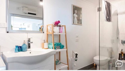Million Dollar Views - St Kilda Accommodation 15