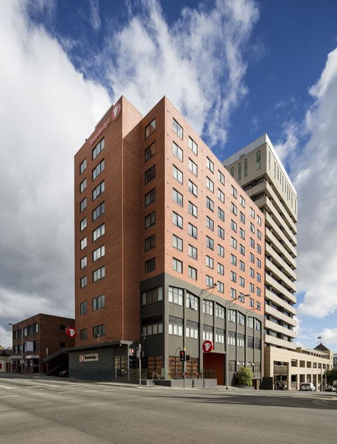 Travelodge Hotel Hobart - St Kilda Accommodation 0