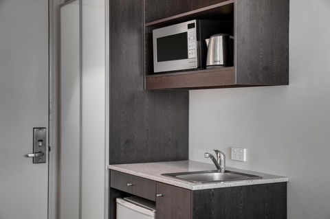 Travelodge Hotel Hobart - St Kilda Accommodation 7