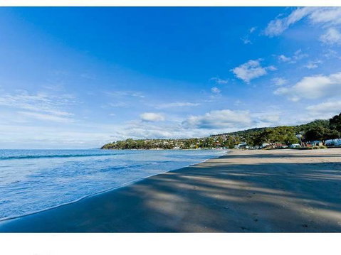 The Ultimate Beach House - St Kilda Accommodation 0