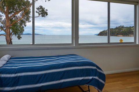 The Ultimate Beach House - St Kilda Accommodation 7