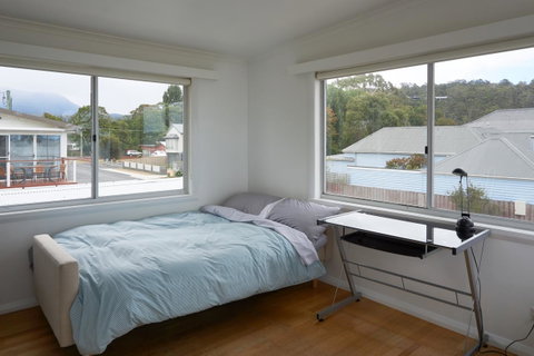 The Ultimate Beach House - St Kilda Accommodation 6