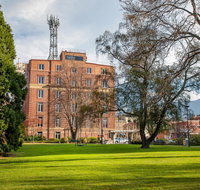 Mantra One Sandy Bay Road - St Kilda Accommodation