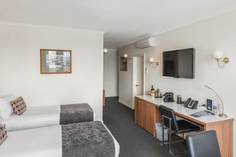 Lenna Of Hobart - St Kilda Accommodation 5