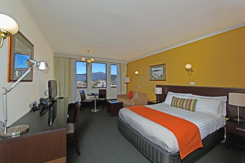 Lenna Of Hobart - St Kilda Accommodation 8