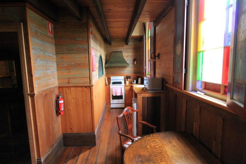 Kerrellie Cottages 2, 4 & 8 Reid Street - St Kilda Accommodation 32