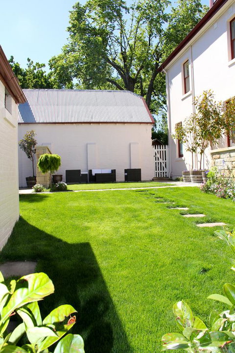 Old Bishop\'s Quarters Heritage, Modern & Unique Accommodation - St Kilda Accommodation 12