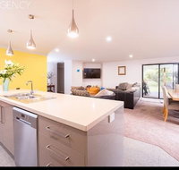 Euphoria House - St Kilda Accommodation