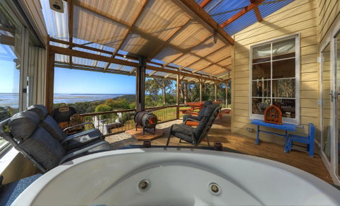 Island View Spa Cottage - St Kilda Accommodation 5