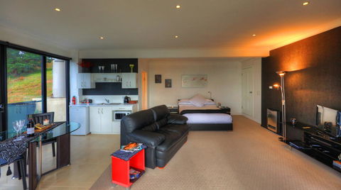 Sheer Pleasure Accommodation - St Kilda Accommodation 12