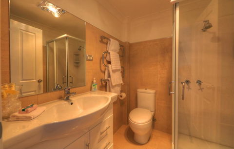 Sheer Pleasure Accommodation - St Kilda Accommodation 16