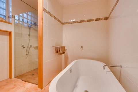 Maison Del Mar - St Kilda Accommodation 8
