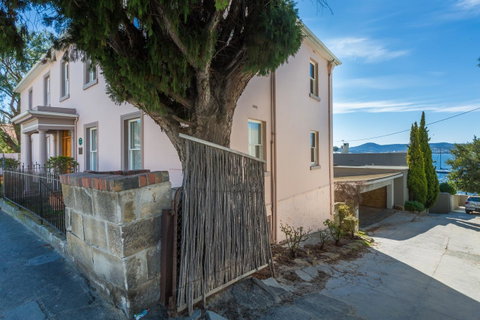 Maison Del Mar - St Kilda Accommodation 14