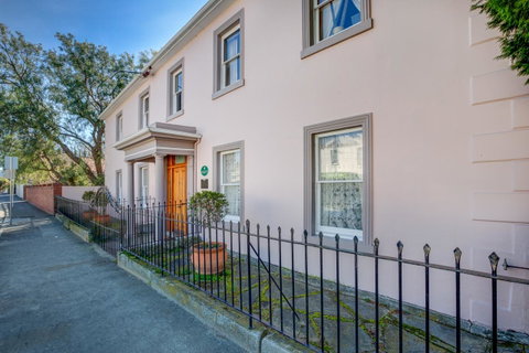 Maison Del Mar - St Kilda Accommodation 0