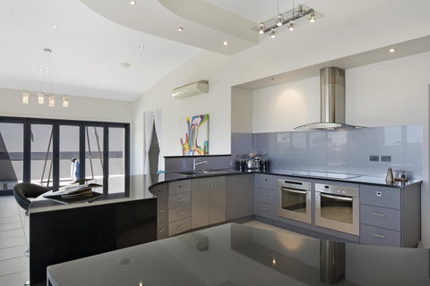 Blu-Sea 365 - St Kilda Accommodation 12