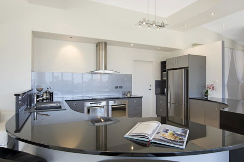 Blu-Sea 365 - St Kilda Accommodation 11