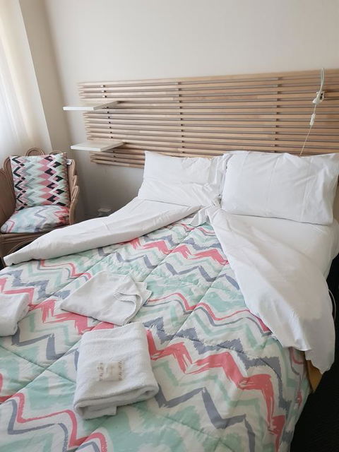 New Ivanhoe Hotel - St Kilda Accommodation 2