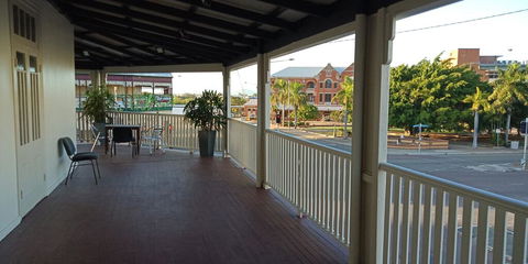 Newmarket Hotel - St Kilda Accommodation 1