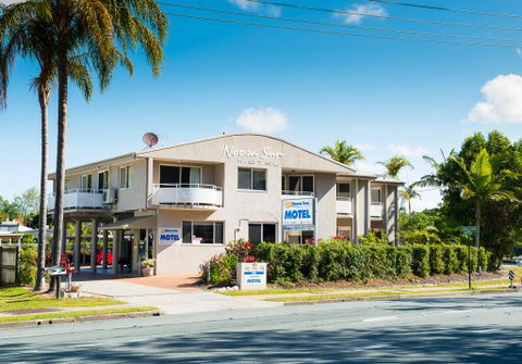 Noosa Sun Motel - St Kilda Accommodation 0
