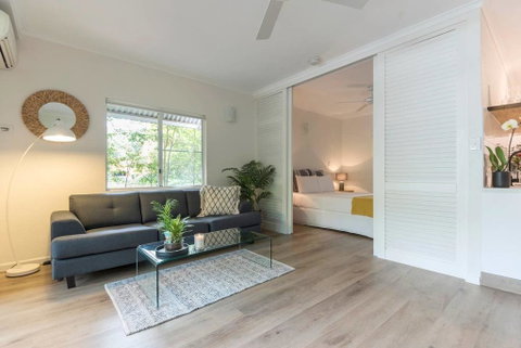 Ocean Palms Apartments - St Kilda Accommodation 0