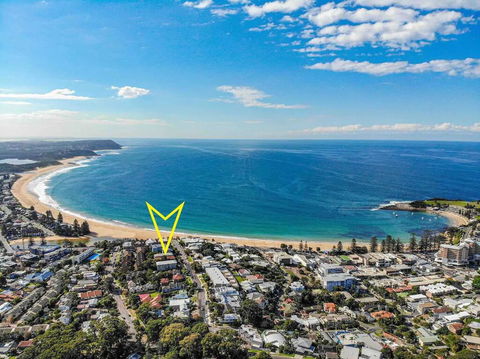 Ocean Views On Barnhill - St Kilda Accommodation 0