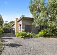 OCEANS 12 - ANGLESEA - St Kilda Accommodation