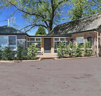 Old Bank Stables - 3 night weekends for price of 2 - St Kilda Accommodation