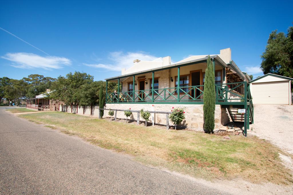 Swanport SA St Kilda Accommodation