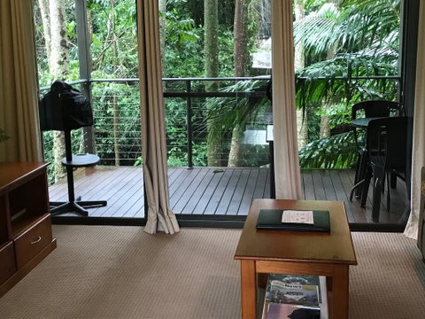 On Obi Maleny - St Kilda Accommodation 2