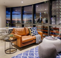 Orange Stay Premier - St Kilda Accommodation