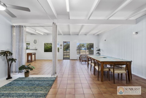 Pandanus On Emerald - St Kilda Accommodation 1