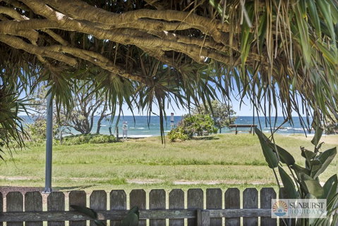 Pandanus On Emerald - St Kilda Accommodation 0