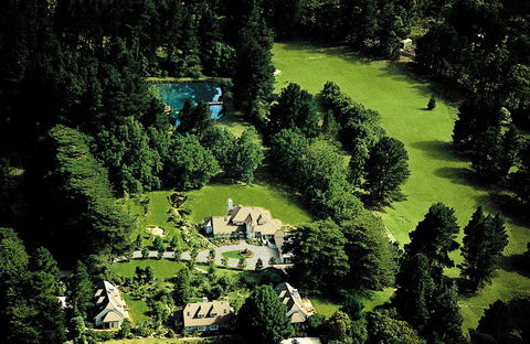 Parklands Country Gardens & Lodges - St Kilda Accommodation 0