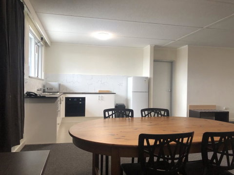 Parkside Inn Motel - St Kilda Accommodation 3