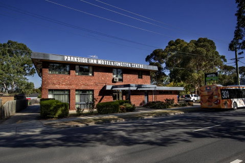 Parkside Inn Motel - St Kilda Accommodation 0