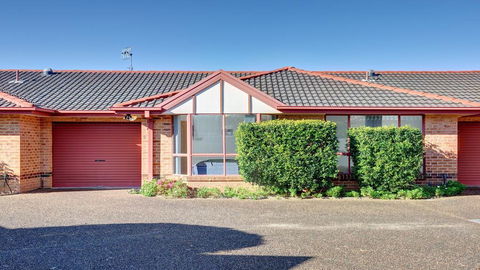 Peaceful, Quiet And So Close To The Beach! - St Kilda Accommodation 1