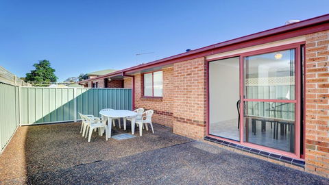 Peaceful, Quiet And So Close To The Beach! - St Kilda Accommodation 2