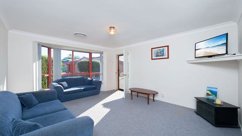 Peaceful, Quiet And So Close To The Beach! - St Kilda Accommodation 0