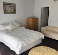 peninsula - St Kilda Accommodation
