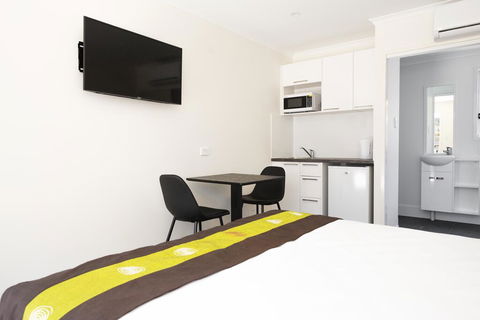 Petrie Mill Motel - St Kilda Accommodation 2