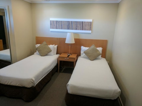 Pier Resort - St Kilda Accommodation 3