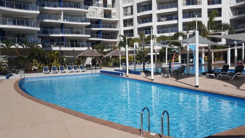 Pier Resort - St Kilda Accommodation 1