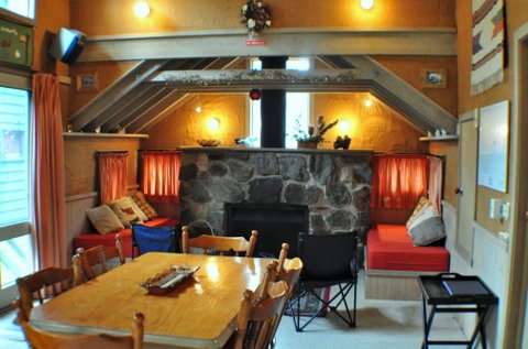 Pinnacle - St Kilda Accommodation 0