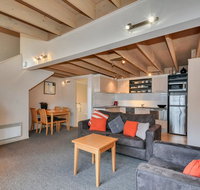 Pinot - St Kilda Accommodation