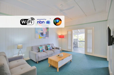 Pleasant Place To Stay Near The Park + FREE WiFi - St Kilda Accommodation 0