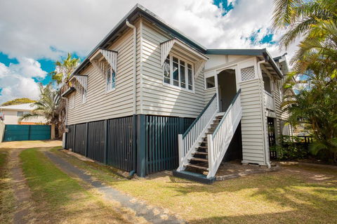 Pleasant Place To Stay Near The Park + FREE WiFi - St Kilda Accommodation 2