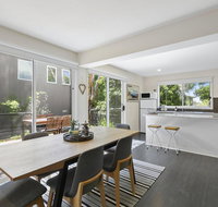 Point Roadknight Paradise Villa 6 - St Kilda Accommodation