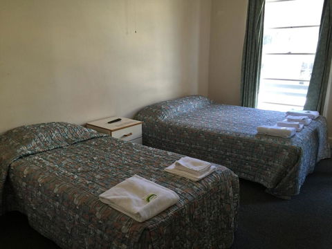 Port Macquarie Hotel - St Kilda Accommodation 1